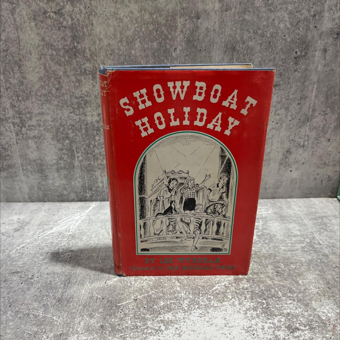 SIGNED showboat holiday book, by lee wyndham, 1954 Hardcover, First Edition, Vintage image 1