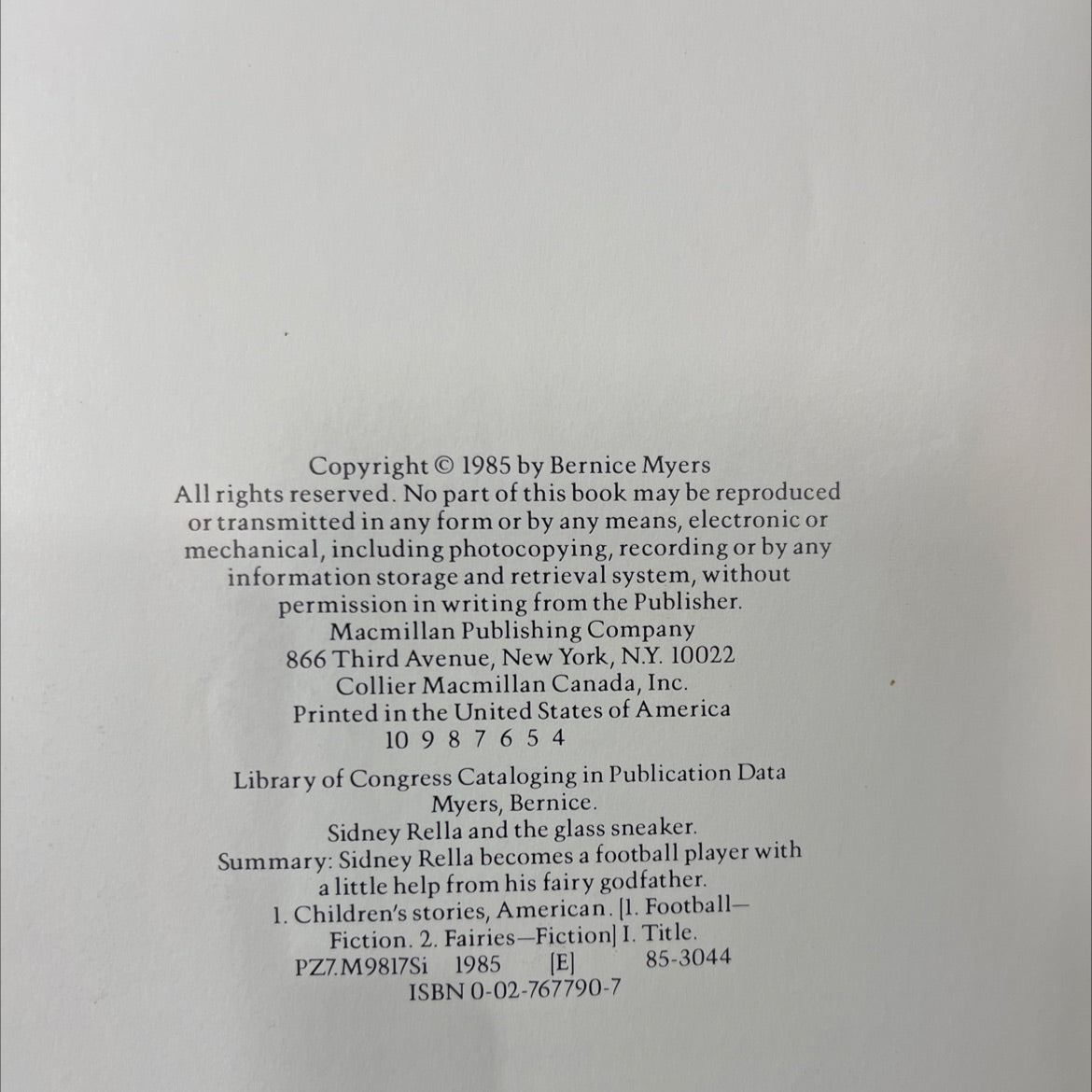 sidney rella and the glass sneaker book, by bernice myers, 1985 Hardcover image 3
