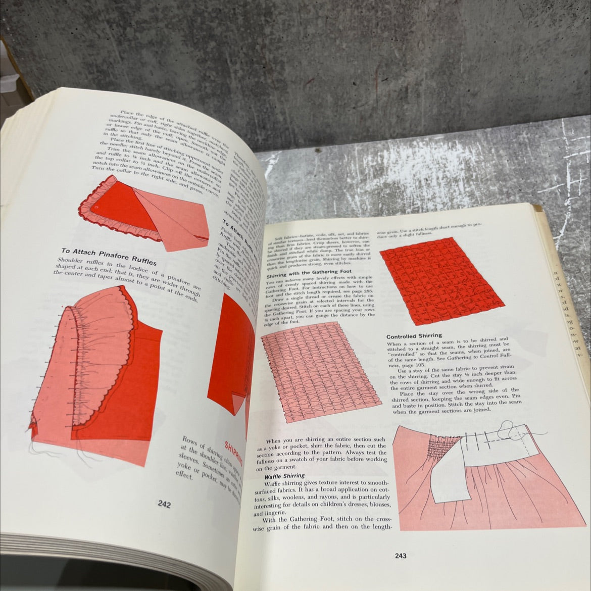 singer sewing book 8 book, by Gladys Cunningham, 1969 Hardcover image 4