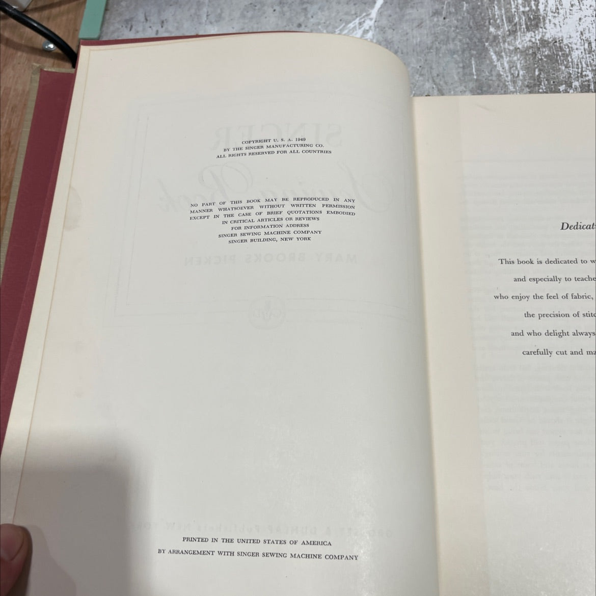 singer sewing book book, by mary brooks picken, 1949 Hardcover image 3