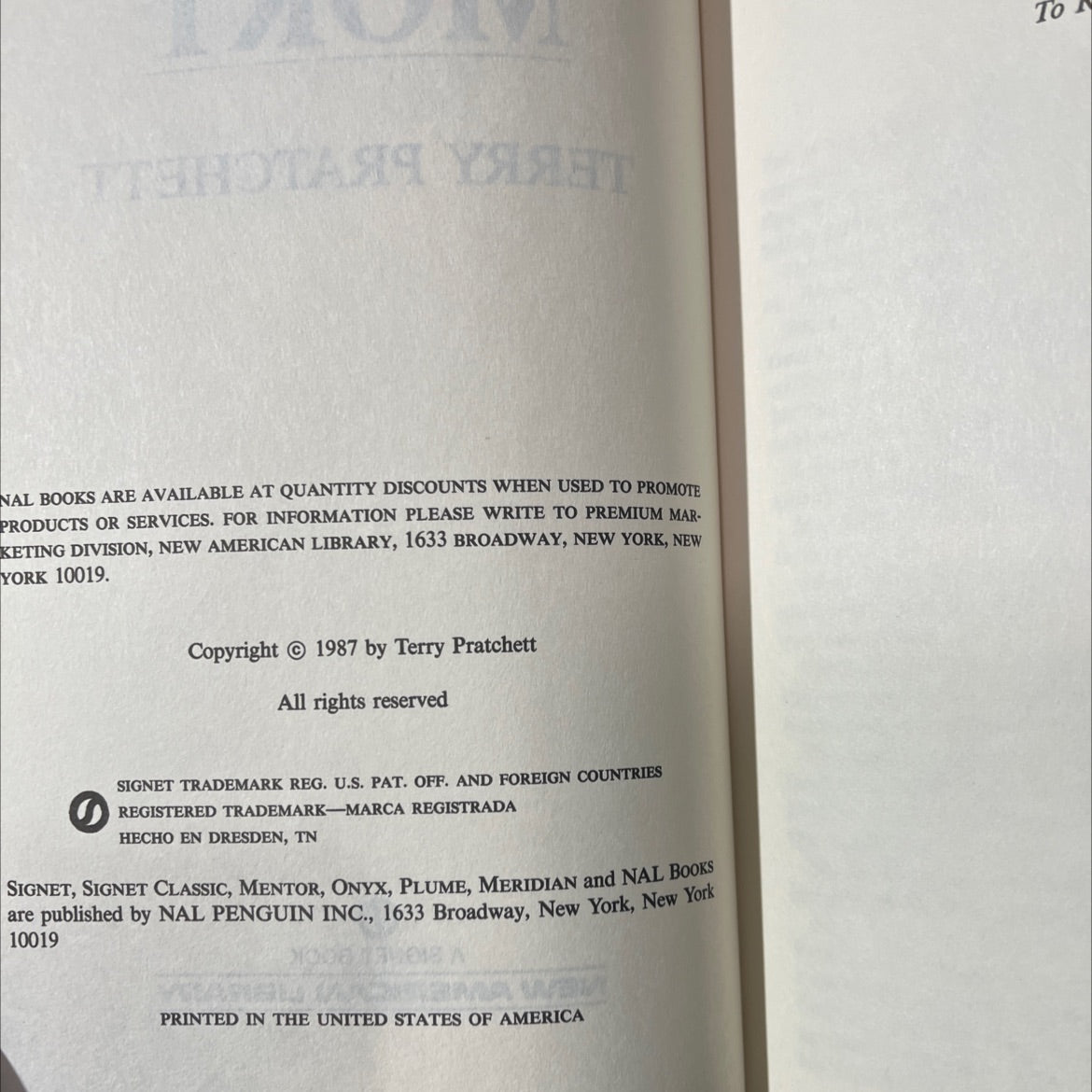 som mort book, by terry pratchett, 1987 Hardcover image 3