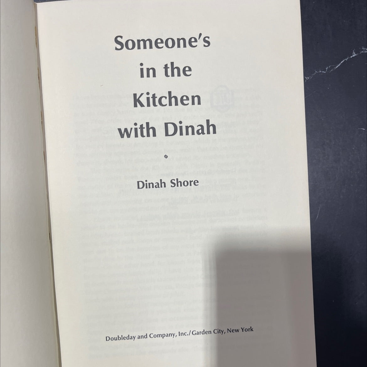 someone's in the kitchen with dinah book, by dinah shore, 1971 Hardcover image 2
