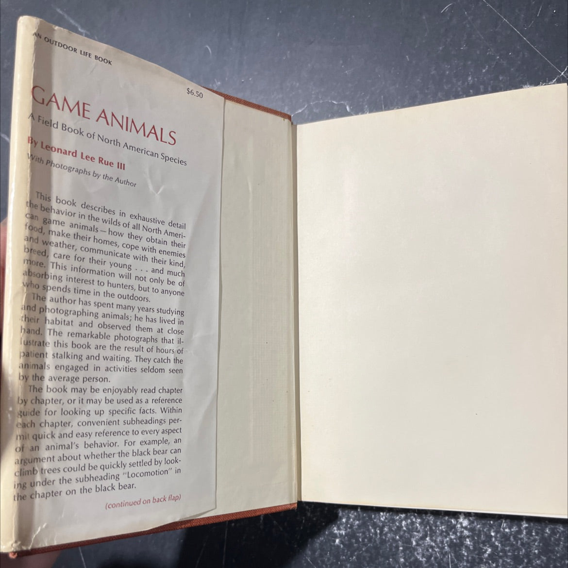 sportsman's guide to game animals a field book of north american species book, by Leonard Lee Rue III, 1968 Hardcover image 4