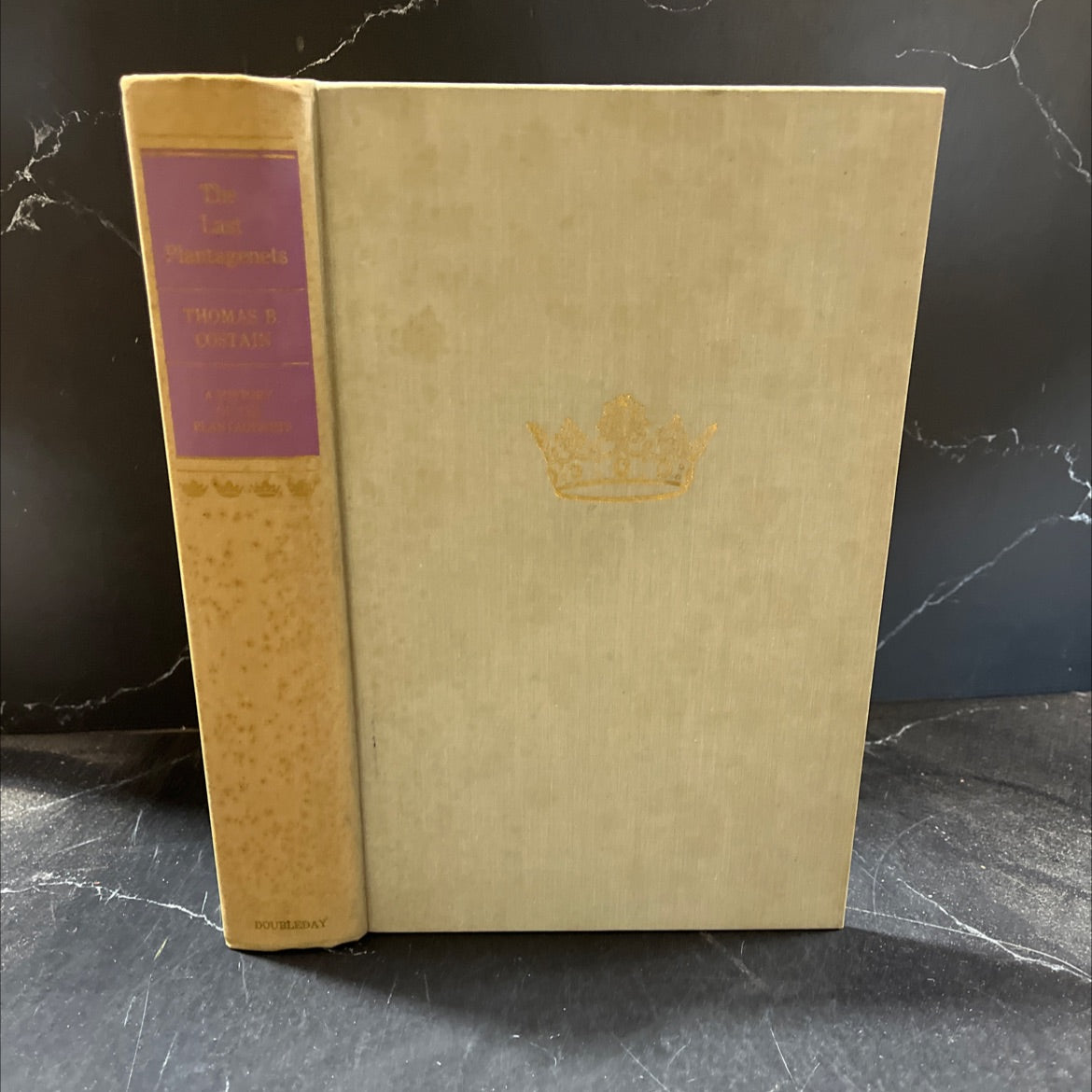 stain the silver chalice book, by thomas b. costain, 1962 Hardcover image 1