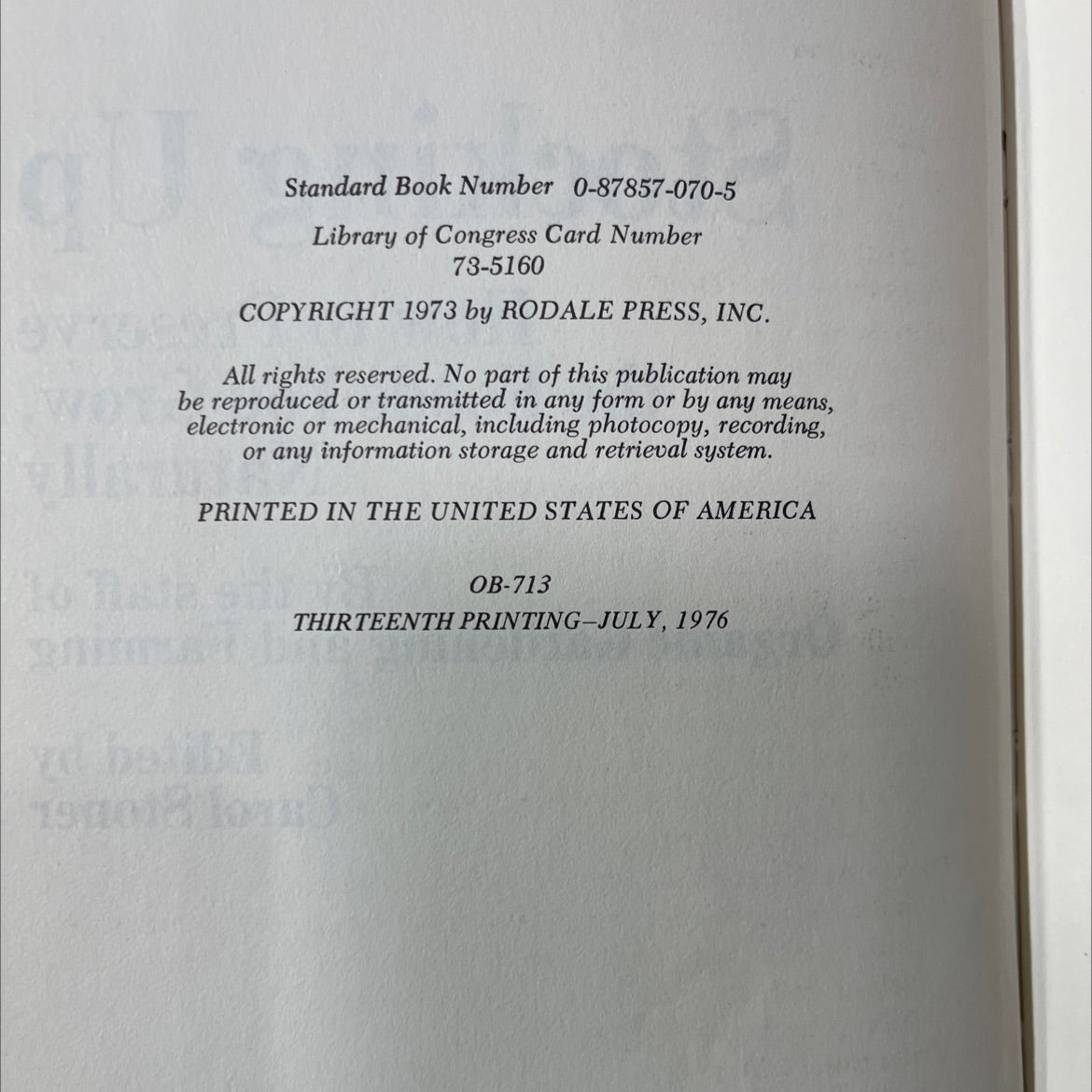 stocking up how to preserve the foods you grow naturally book, by staff of organic gardening and farming, 1973 Hardcover image 3