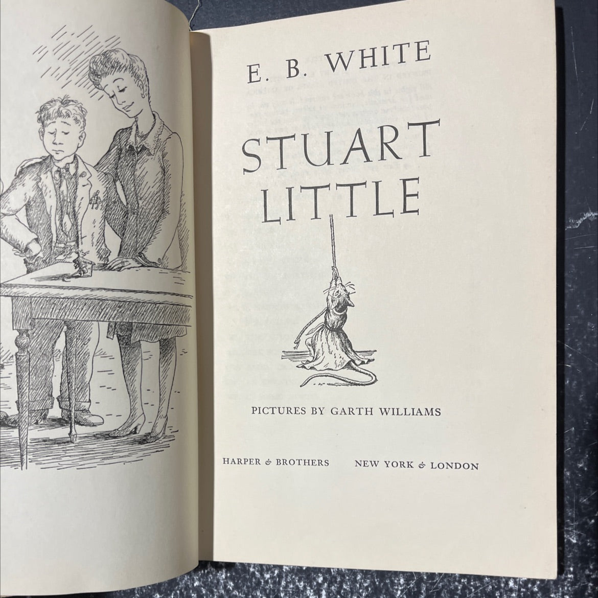 stuart little book, by e. b. white, 1945 Hardcover image 2