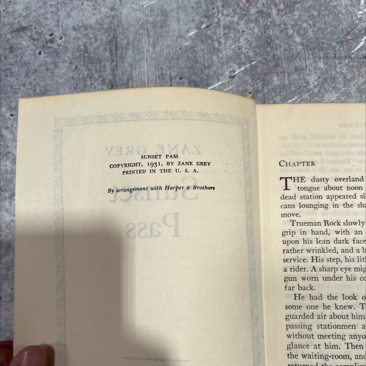 sunset pass book, by zane grey, 1931 Hardcover image 3