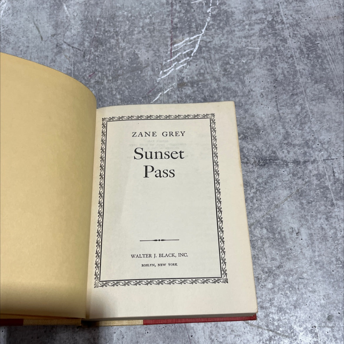 sunset pass book, by zane grey, 1931 Hardcover image 2