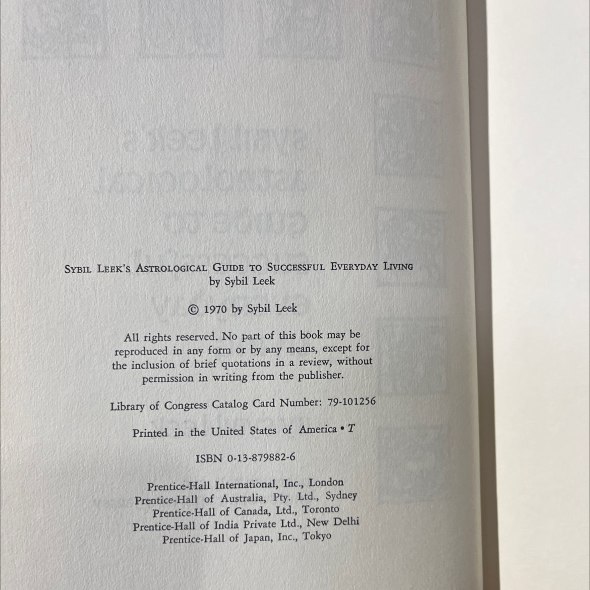 sybil leek's astrological guide to successful everyday living book, by sybil leek, 1970 Hardcover image 3