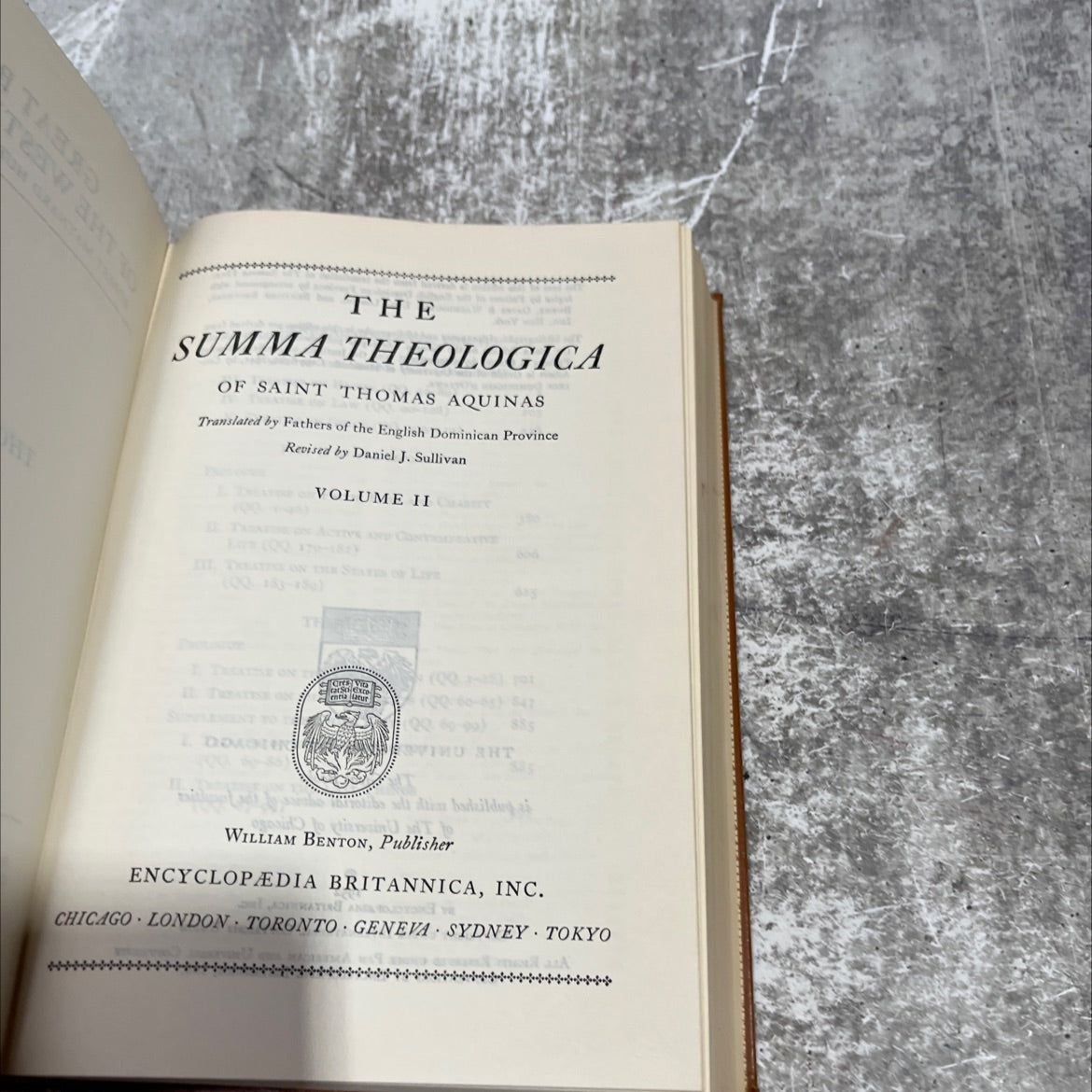 tabro the ae21 the summa theologica of saint thomas aquinas book, by saint thomas aquinas, 1952 Hardcover image 2