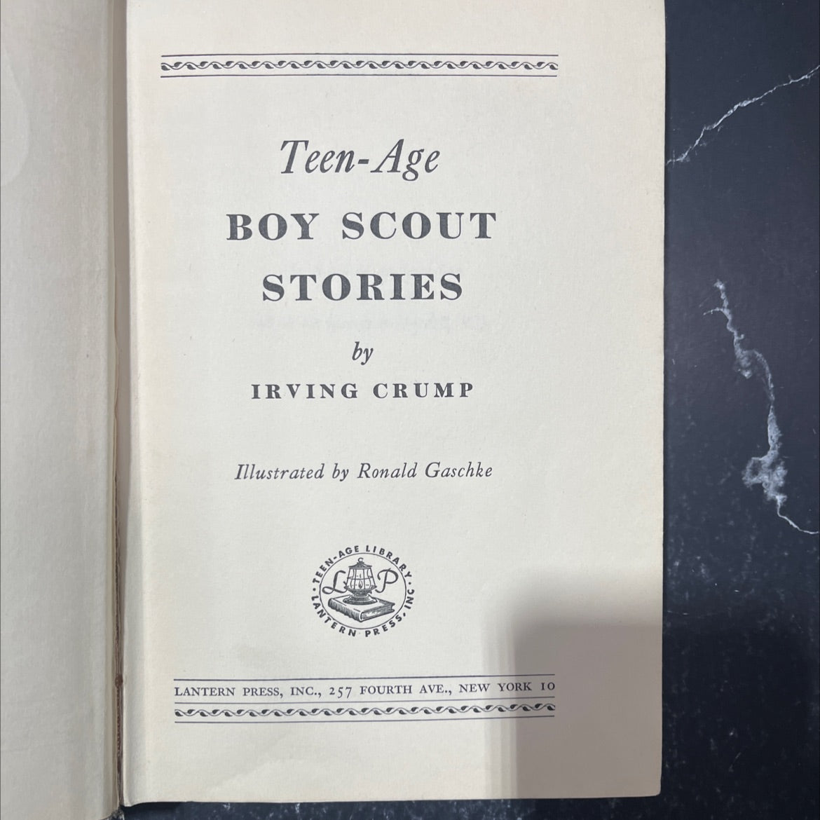 teen-age boy scout stories book, by irving crump, 1948 Hardcover image 2