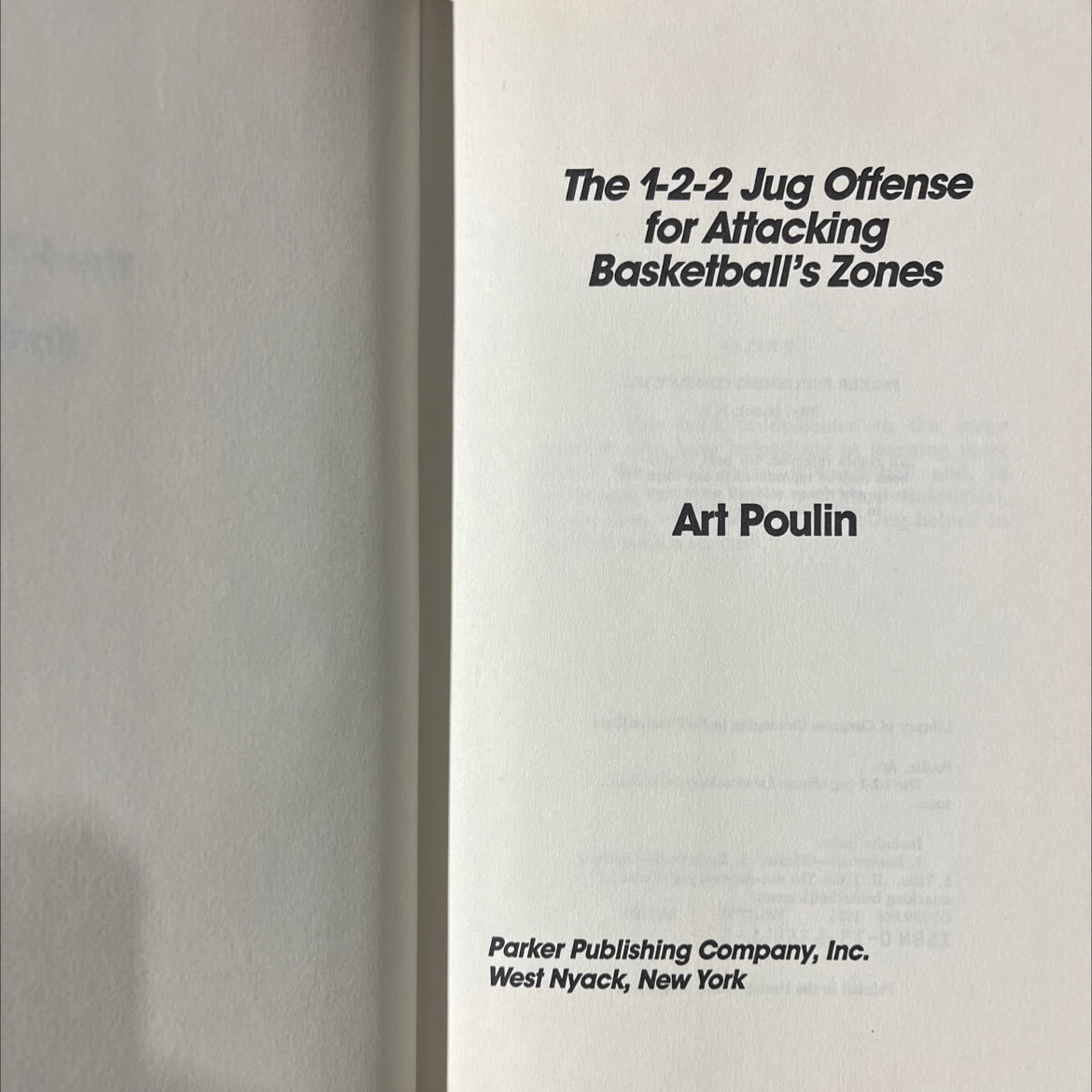 the 1-2-2 jug offense for attacking basketball's zones book, by Art Poulin, 1983 Hardcover image 2