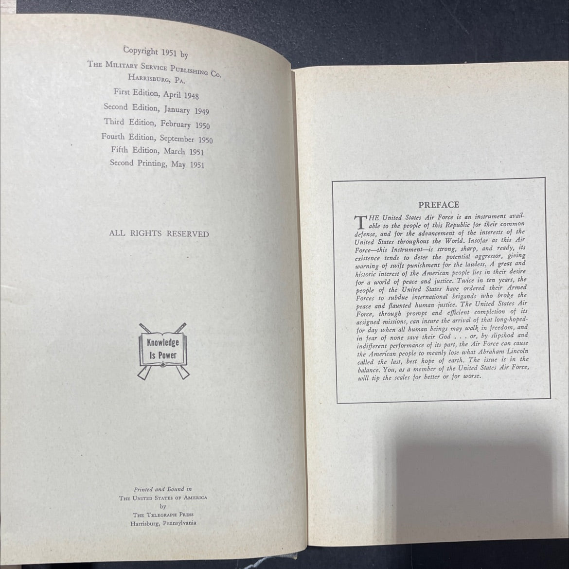the air officer's guide book, by unknown, 1951 Hardcover image 3