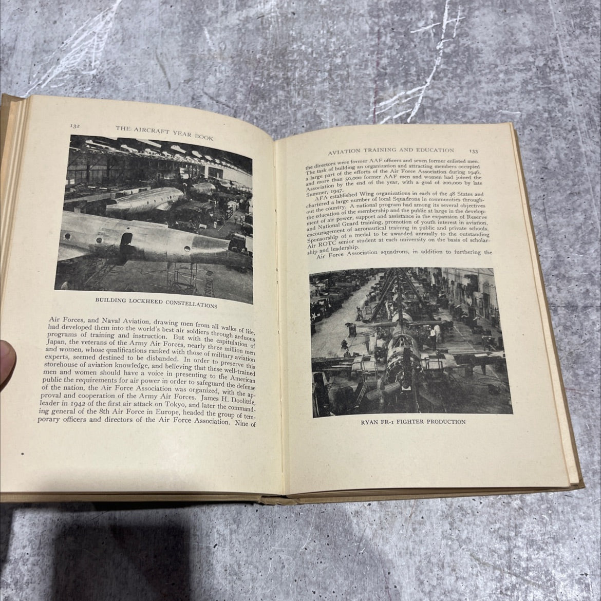 the aircraft year book book, by howard mingos, 1947 Hardcover image 4