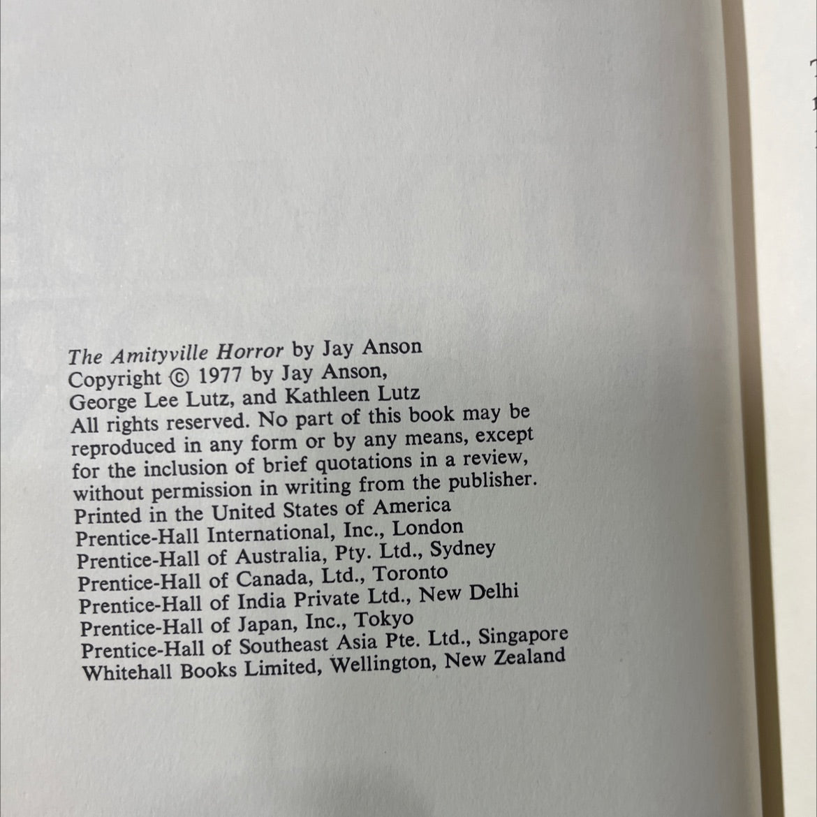 the amityville horror book, by jay anson, 1977 Hardcover image 3