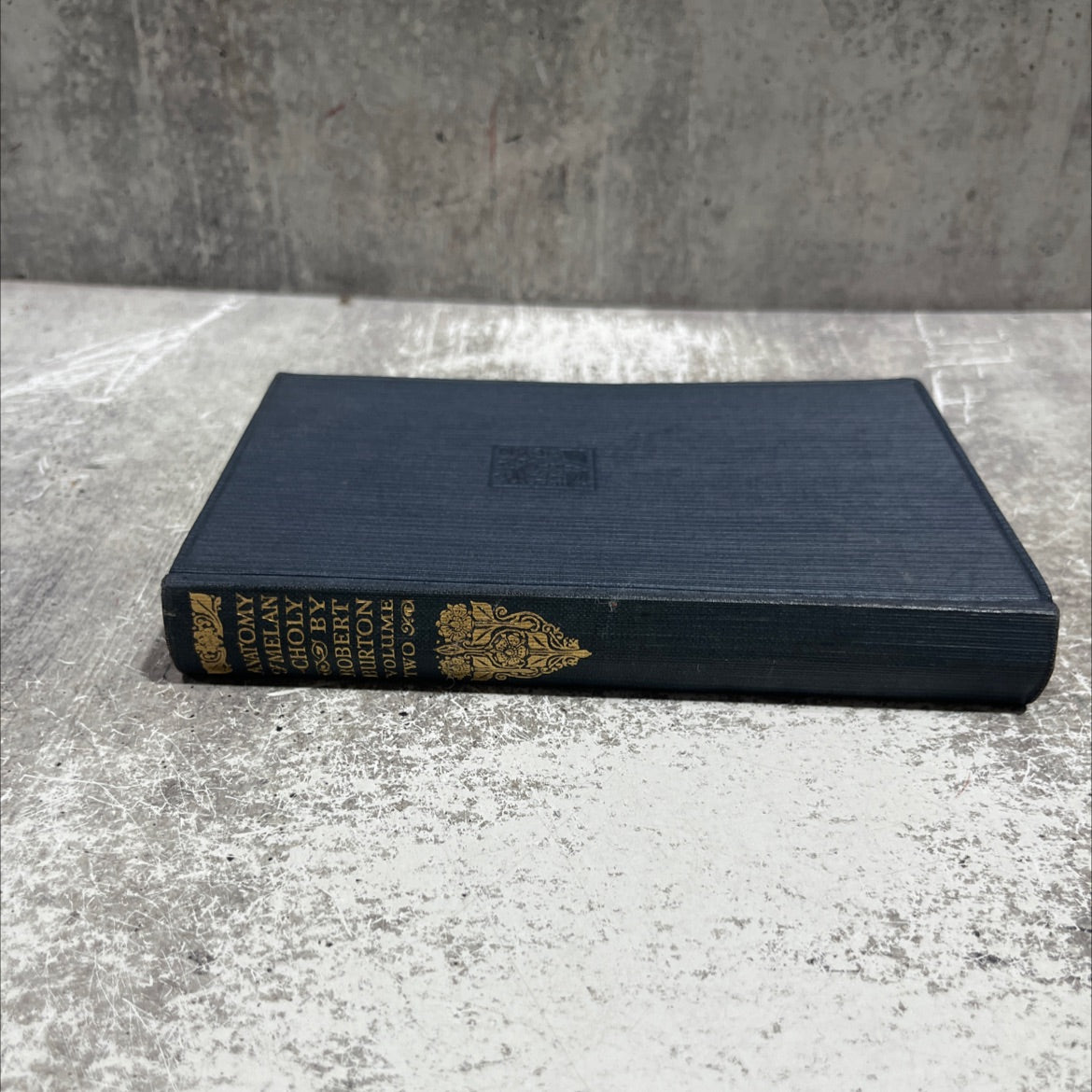 the anatomy of melancholy book, by robert burton, 1932 Hardcover image 4