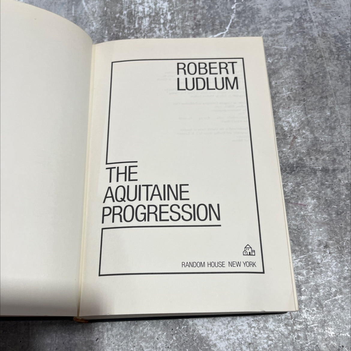 the aquitaine progression book, by robert ludlum, 1984 Hardcover image 2