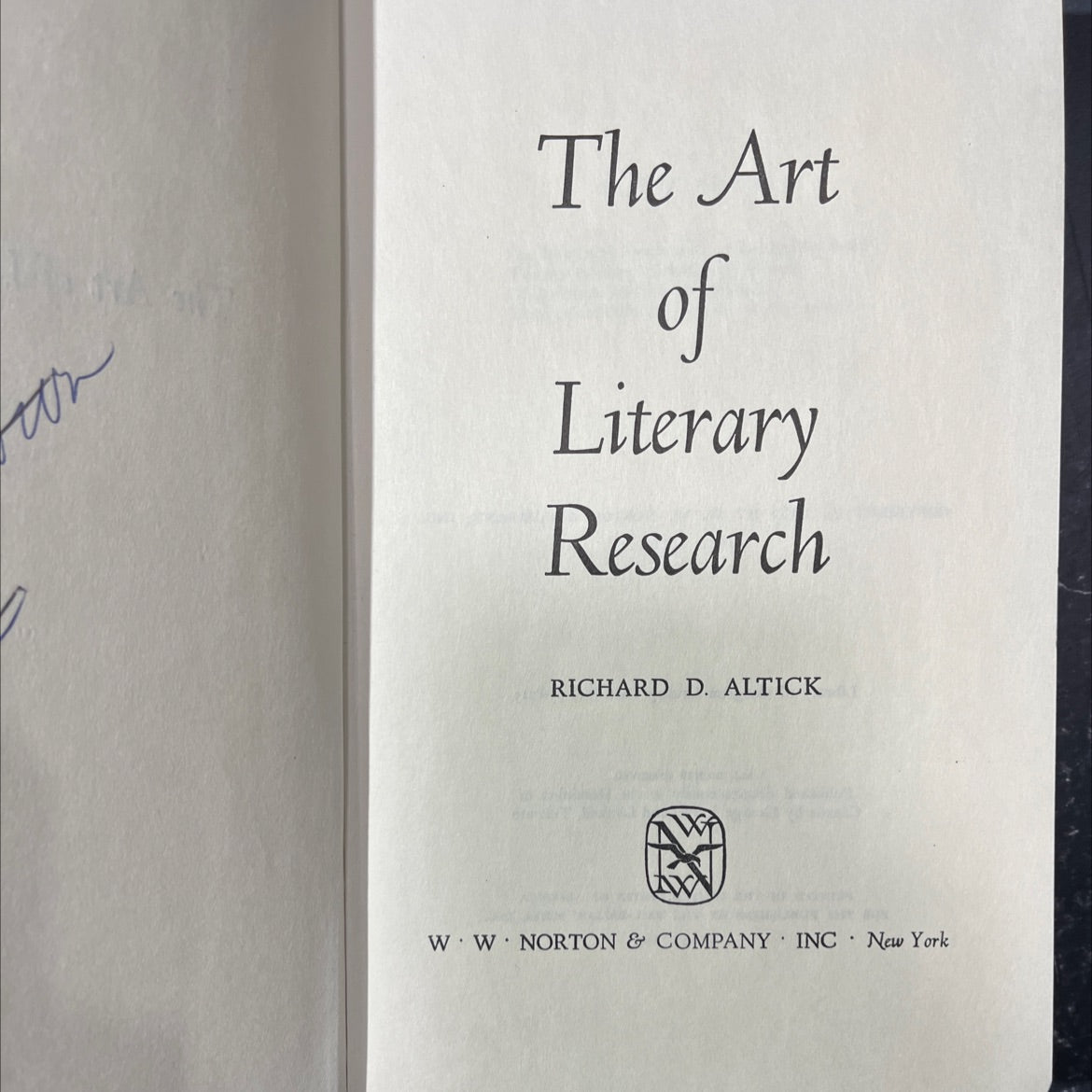 the art of literary research book, by richard d. altick, 1963 Hardcover image 2