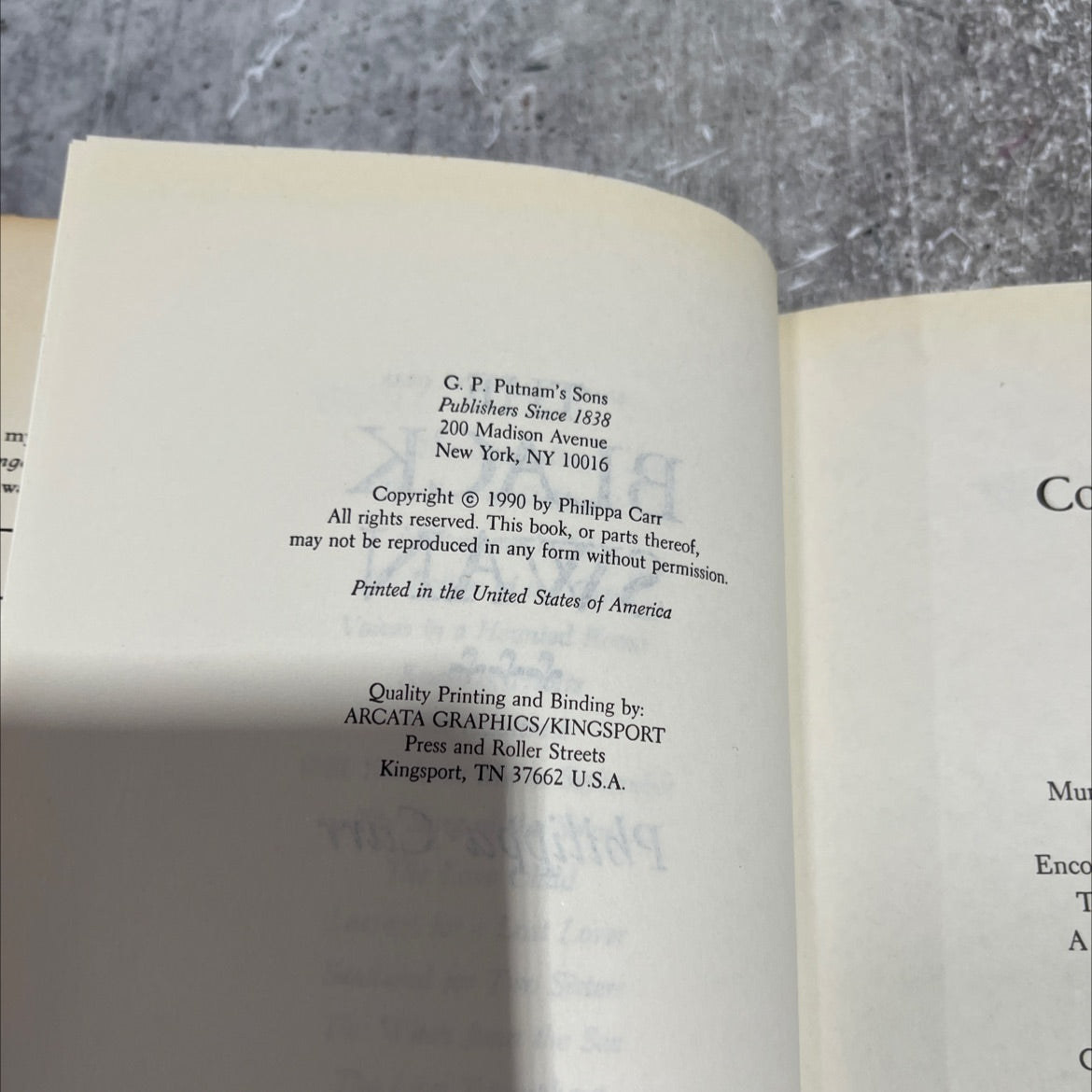 the black swan book, by Philippa Carr, 1990 Hardcover image 3