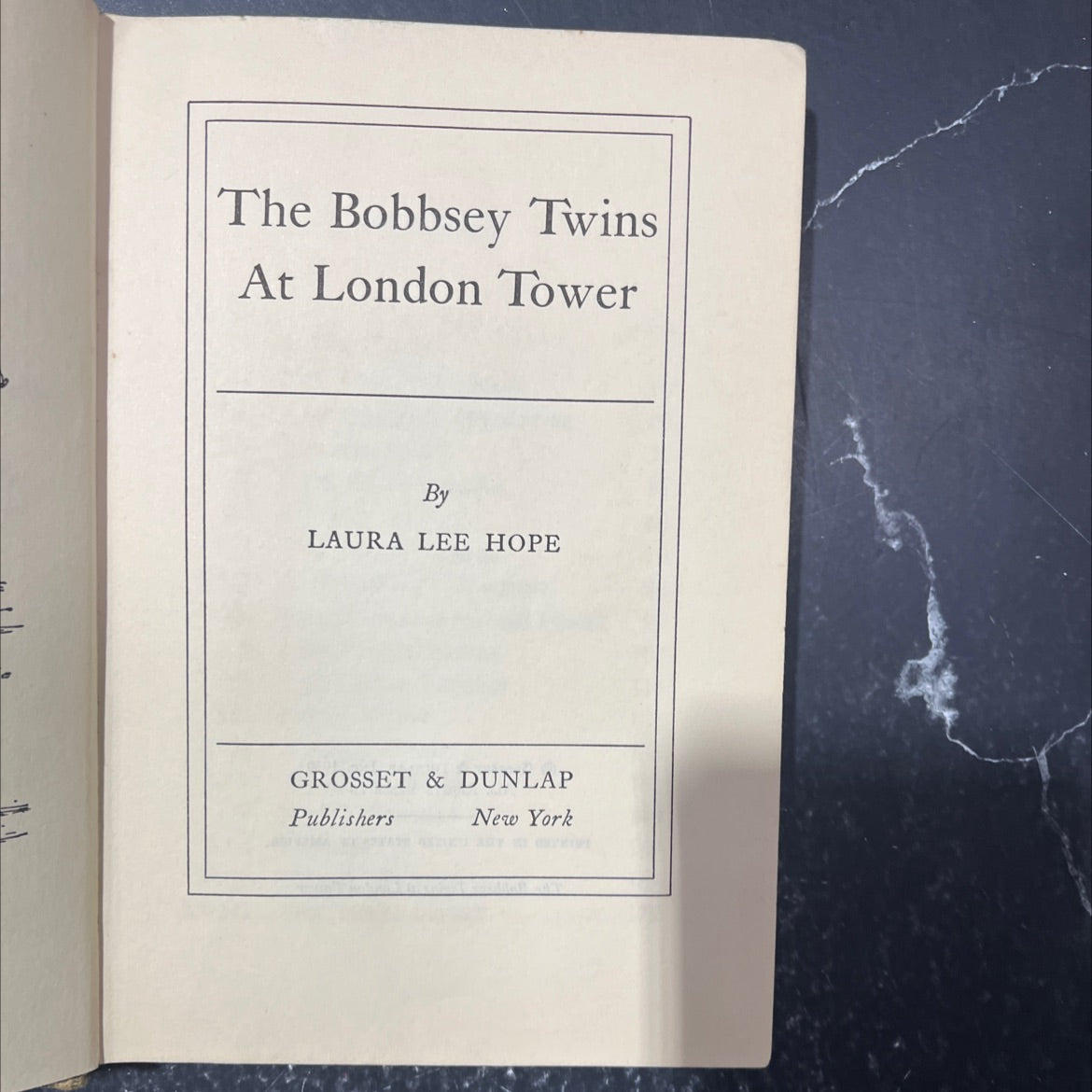 the bobbsey twins at london tower book, by laura lee hope, 1959 Hardcover image 2
