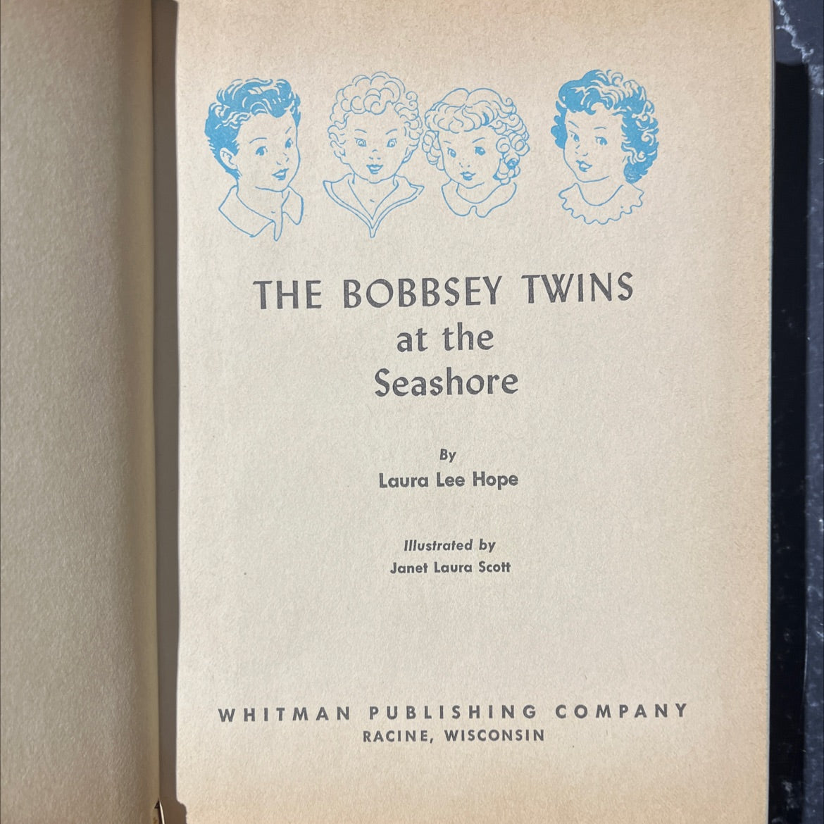 the bobbsey twins at the seashore book, by laura lee hope, 1954 Hardcover image 2