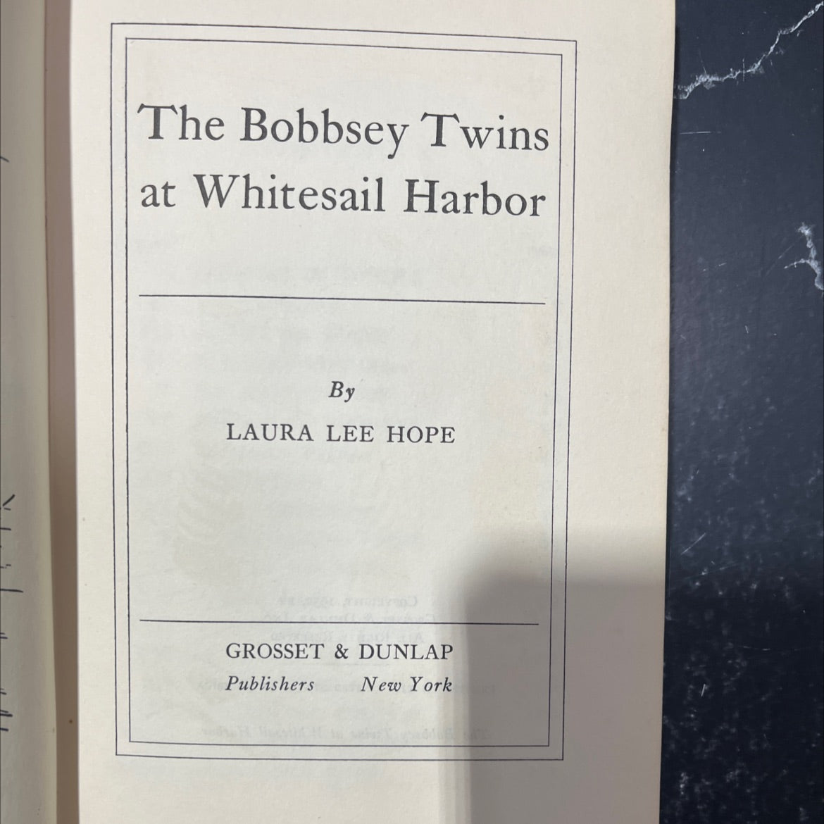 the bobbsey twins at whitesail harbor book, by laura lee hope, 1952 Hardcover image 2