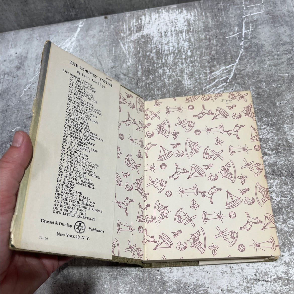 the bobbsey twins on an airplane trip book, by laura lee hope, 1933 Hardcover image 4