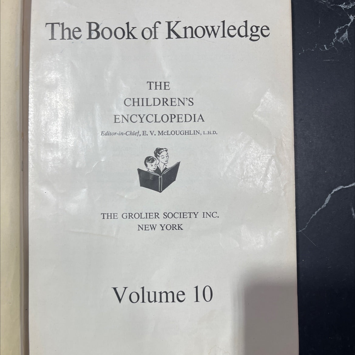 the book of knowledge the children's encyclopedia book, by E. V. McLoughlin, 1953 Hardcover image 2