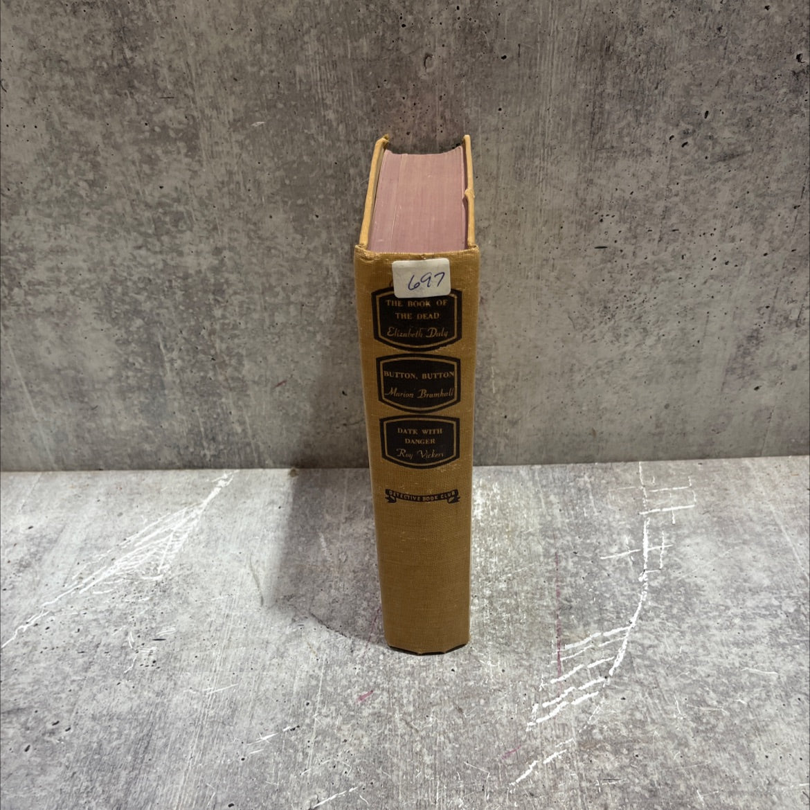 the book of the dead, button, button, date with danger book, by elizabeth daly, marion bramhall, roy vickers, 1944 image 4