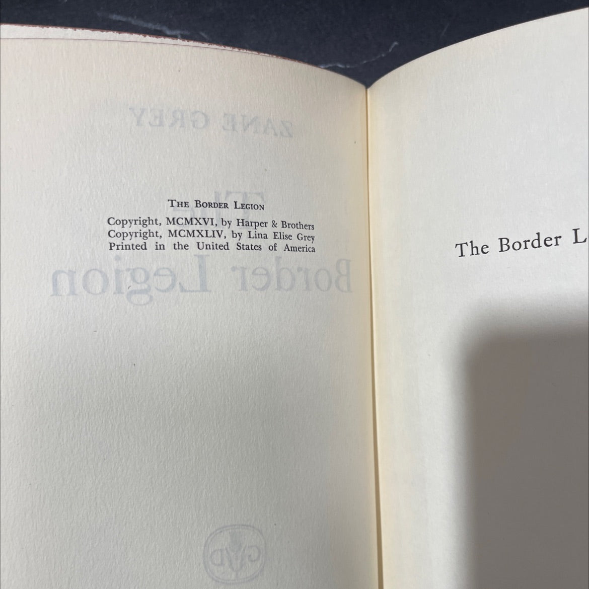 the border legion book, by zane grey, 1944 Hardcover image 3