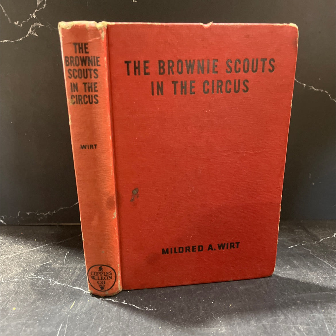 the brownie scouts in the circus book, by mildred a. wirt, 1949 Hardcover image 1