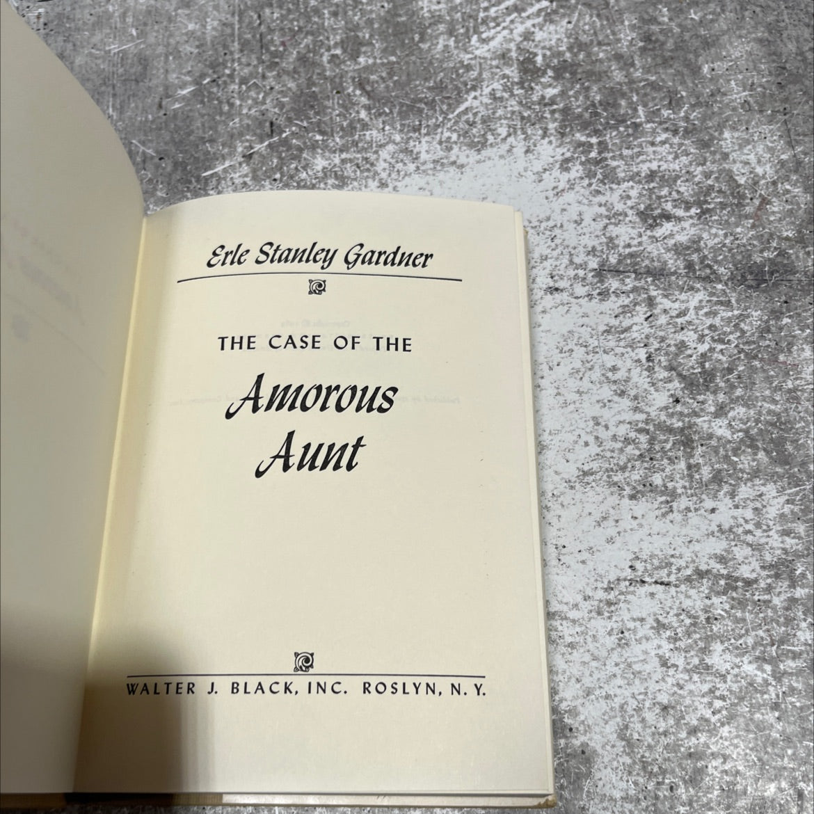 the case of the amorous aunt book, by erle stanley gardner, 1963 Hardcover image 2