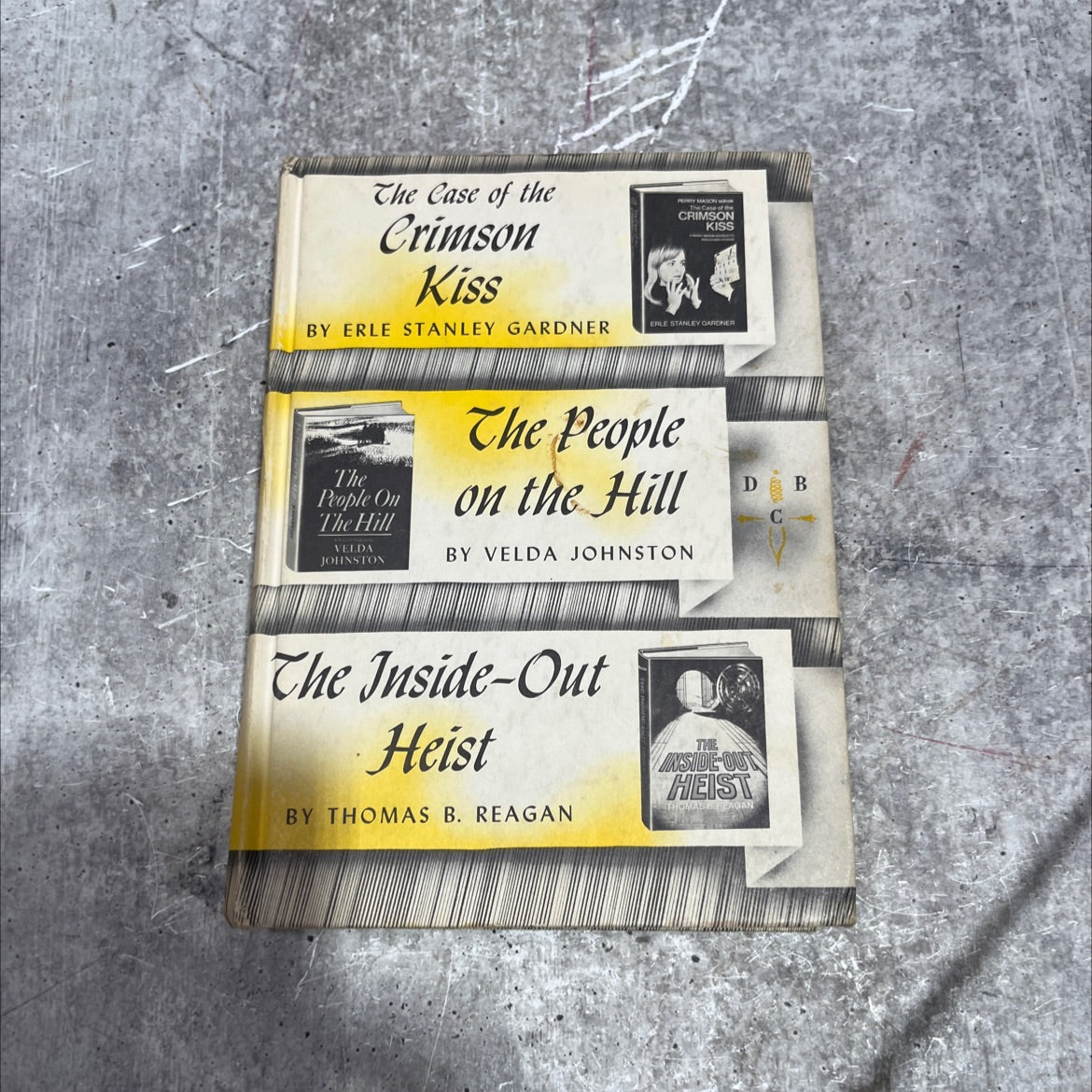 the case of the crimson kiss book, by erle stanley gardner, 1970 Hardcover image 1