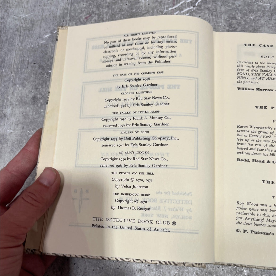 the case of the crimson kiss book, by erle stanley gardner, 1970 Hardcover image 3
