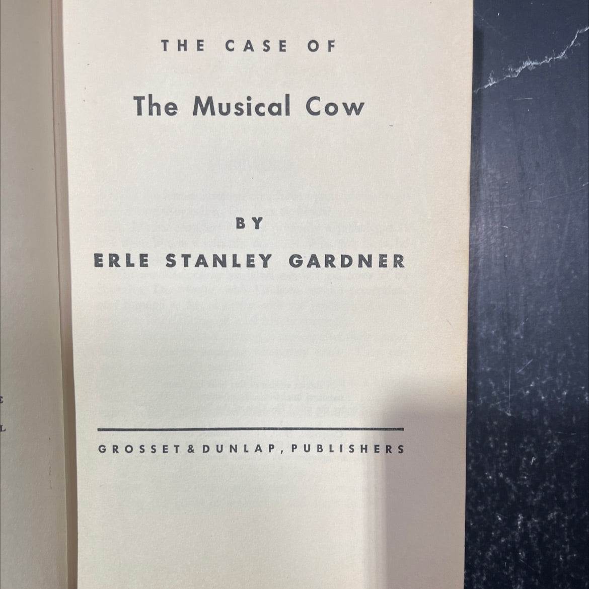 the case of the musical cow book, by erle stanley gardner, 1950 Hardcover image 2