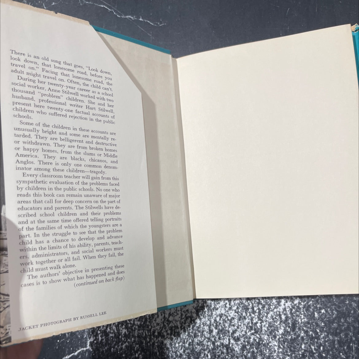 the child who walks alone book, by Anne Stilwell, Hart Stilwell, 1972 Hardcover image 4