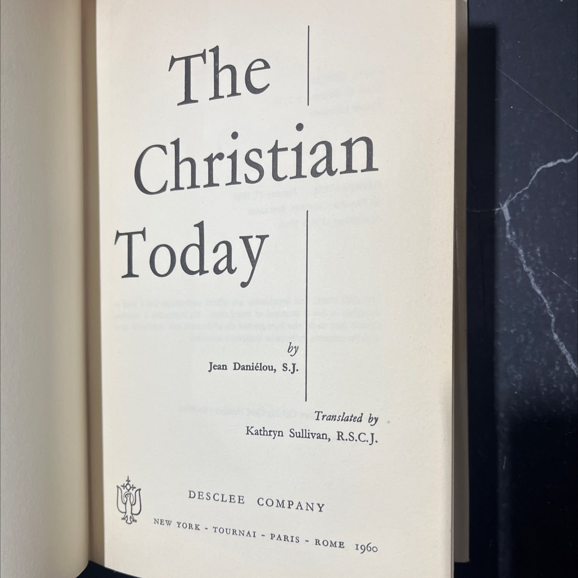 the christian today book, by jean daniélou, s.j., 1960 Hardcover image 2