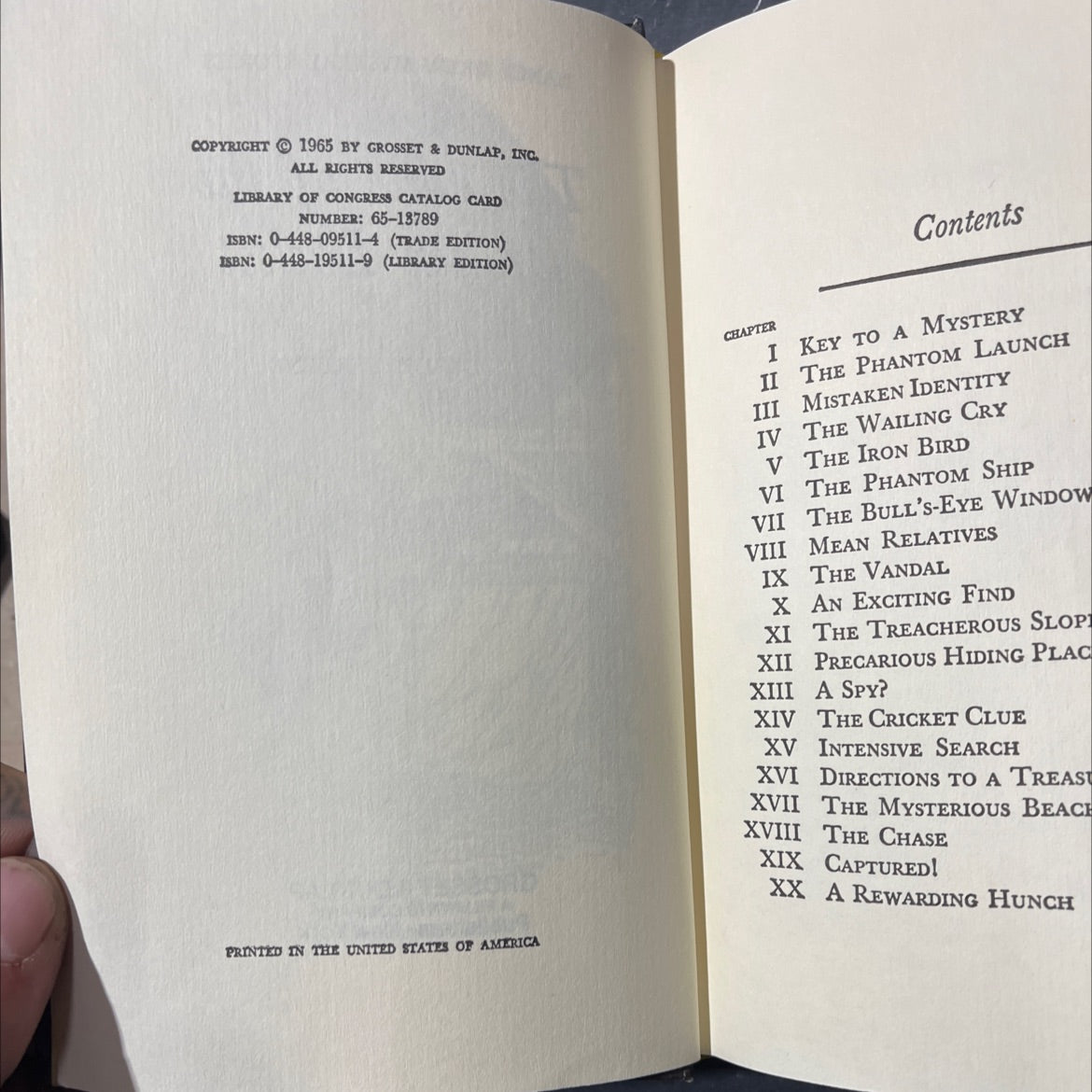 the clue of the broken locket book, by carolyn keene, 1965 Hardcover image 3