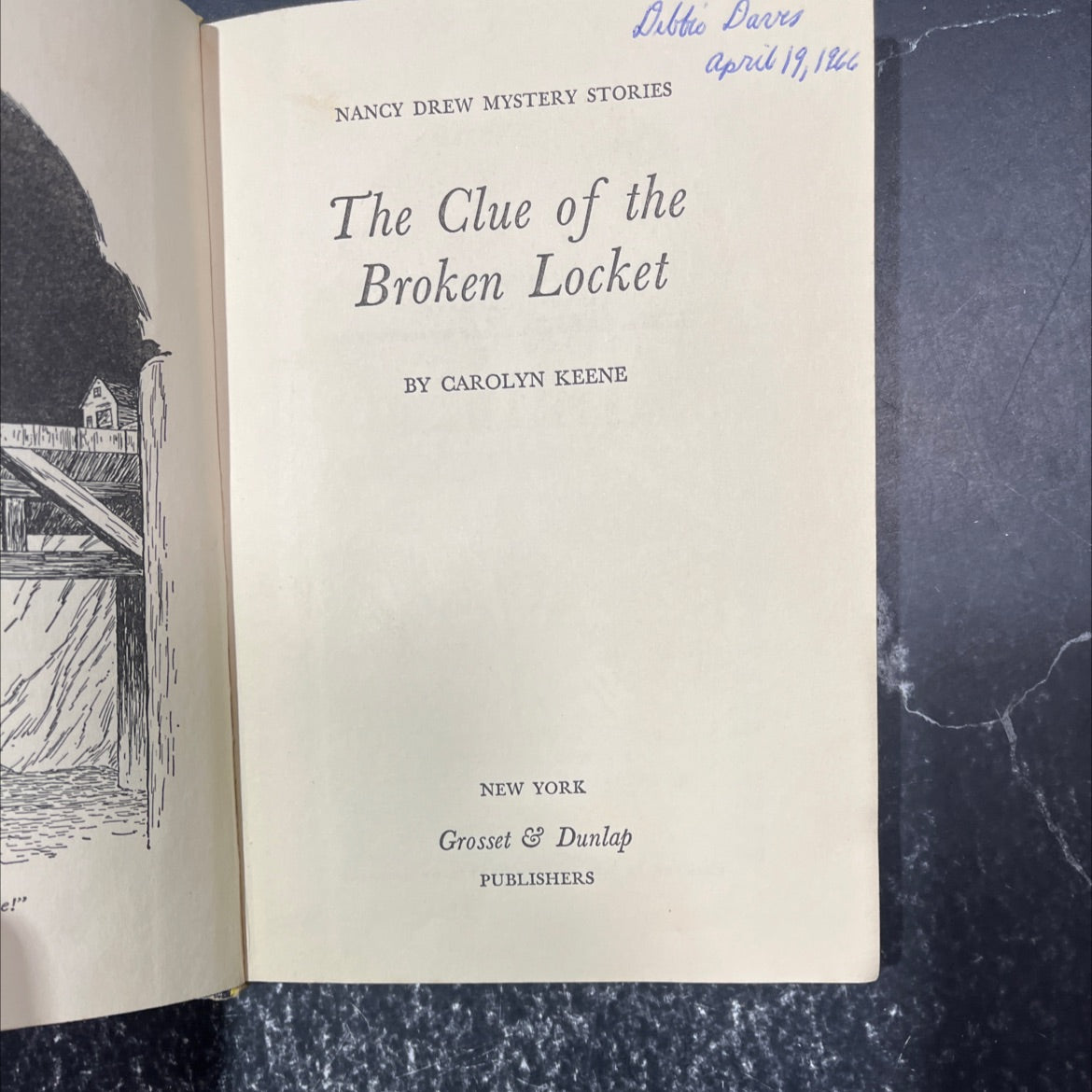 the clue of the broken locket book, by carolyn keene, 1965 Hardcover image 2