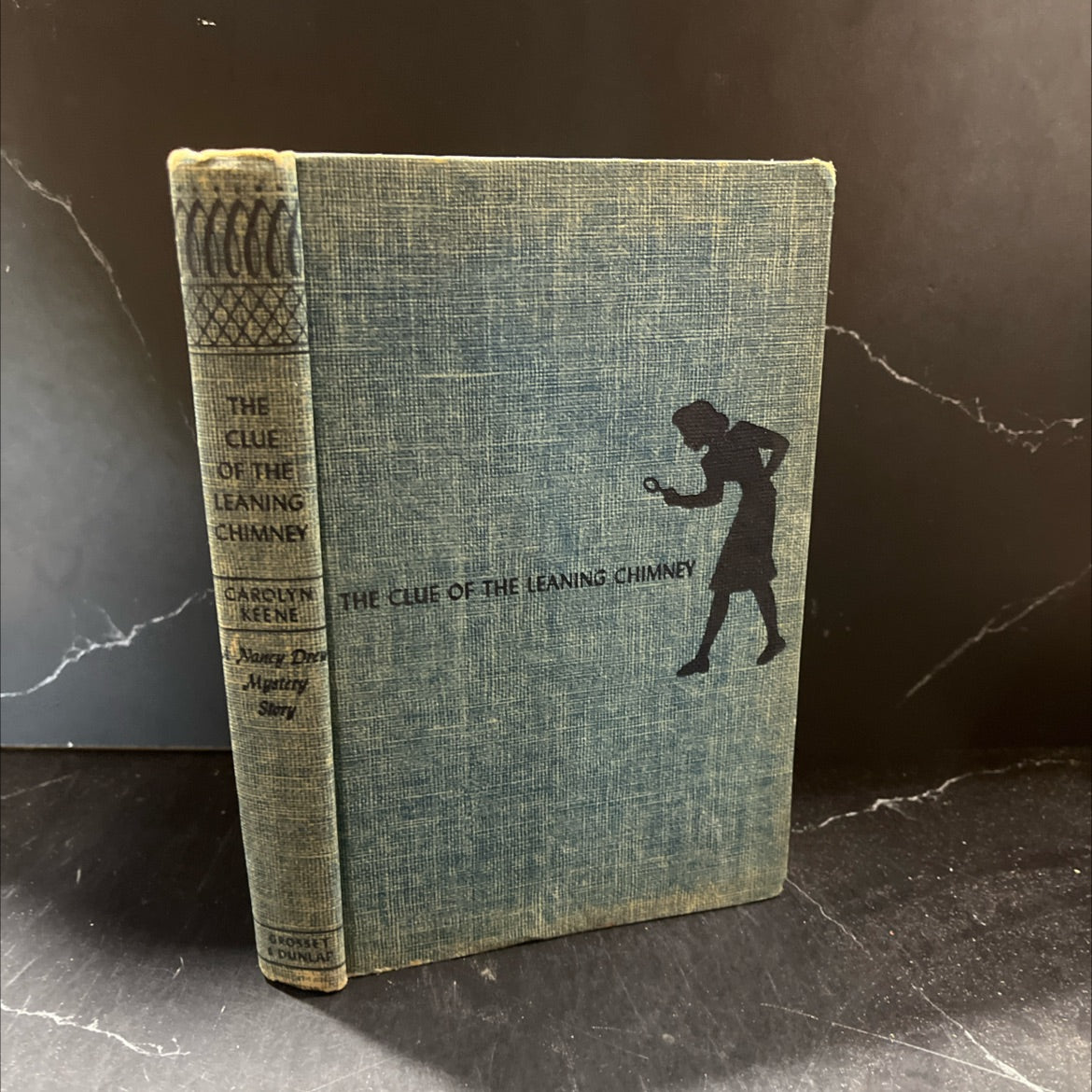 the clue of the leaning chimney book, by carolyn keene, 1949 Hardcover image 1