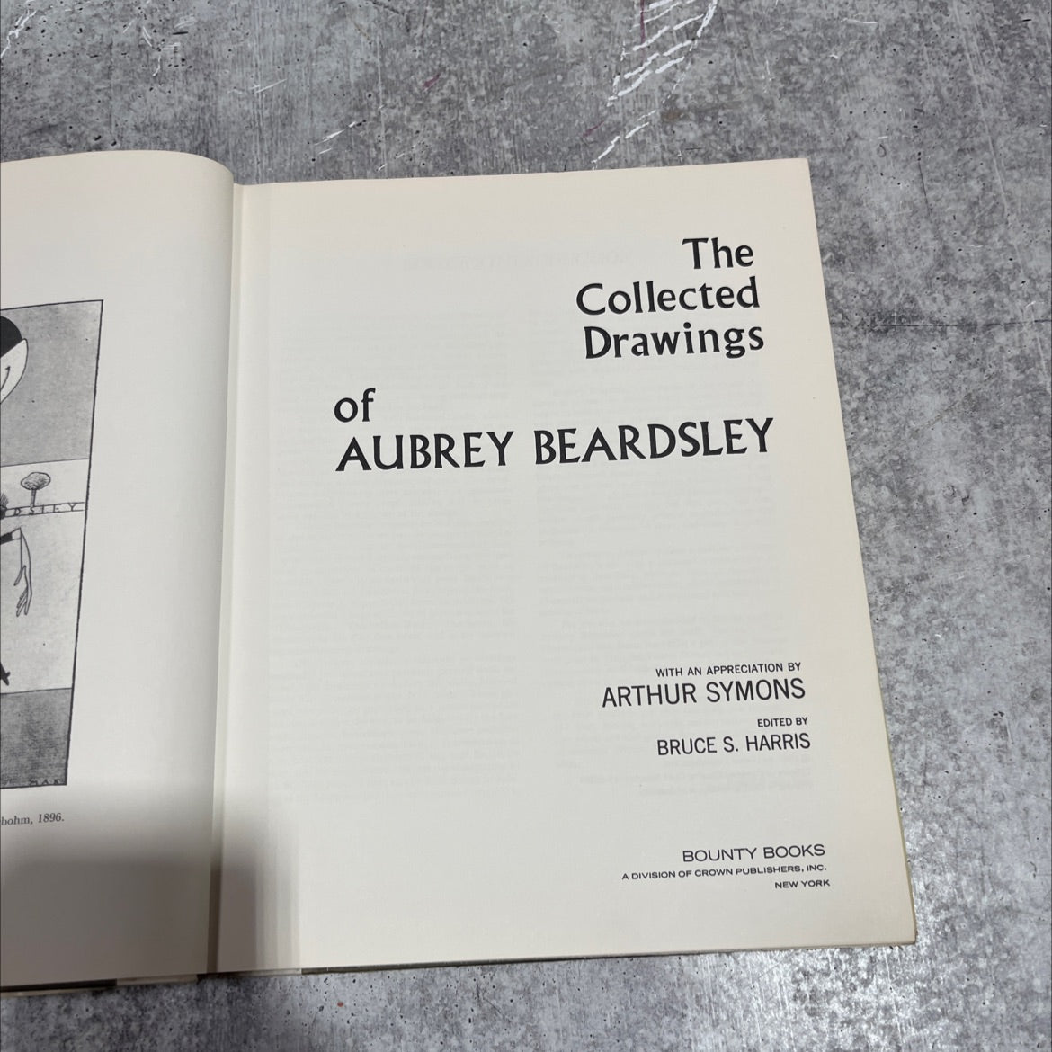 the collected drawings of aubrey beardsley book, by aubrey beardsley, 1967 Hardcover image 2