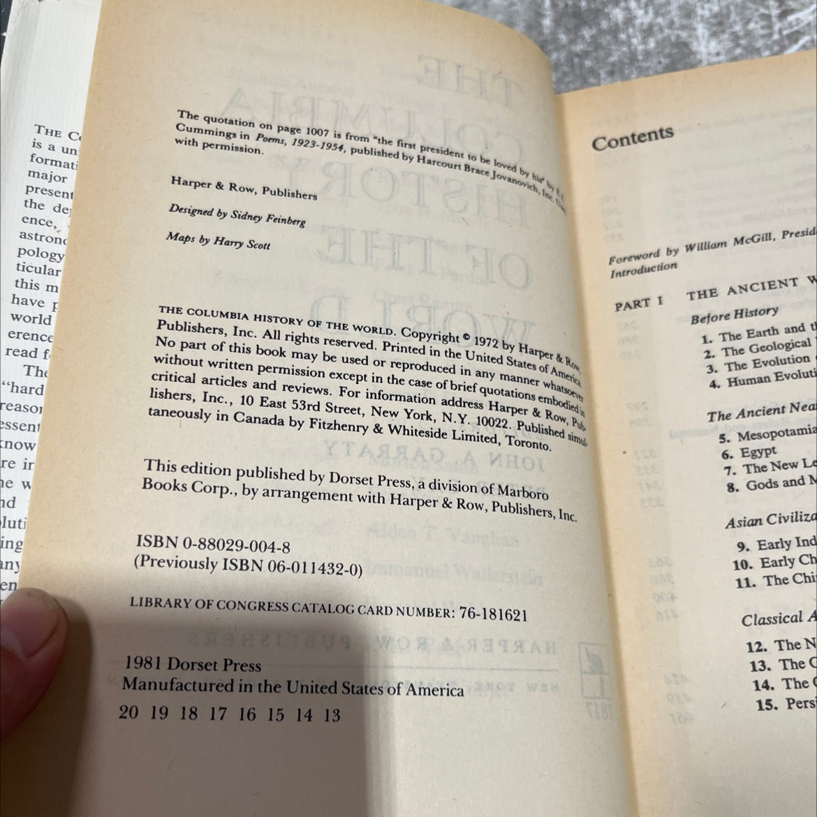 the columbia history of the world book, by john a. garraty, peter gay, 1972 Hardcover image 3