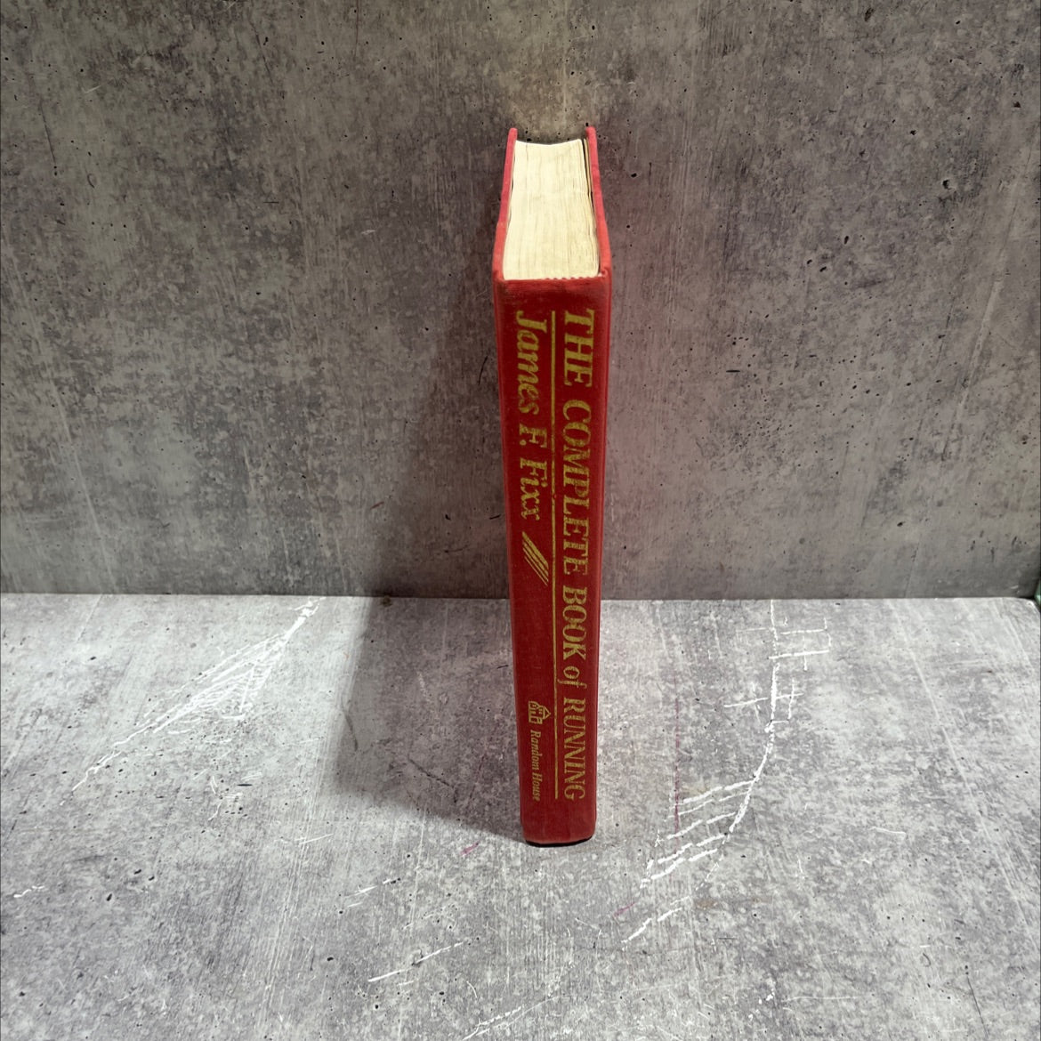 the complete book of running book, by James F. Fixx, 1977 Hardcover image 4