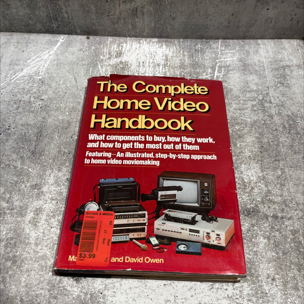 the complete home video handbook book, by Mark Dunton, David Owen, 1982 Hardcover image 1
