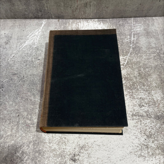 the day kennedy was shot book, by jim bishop, 1968 Hardcover image 1
