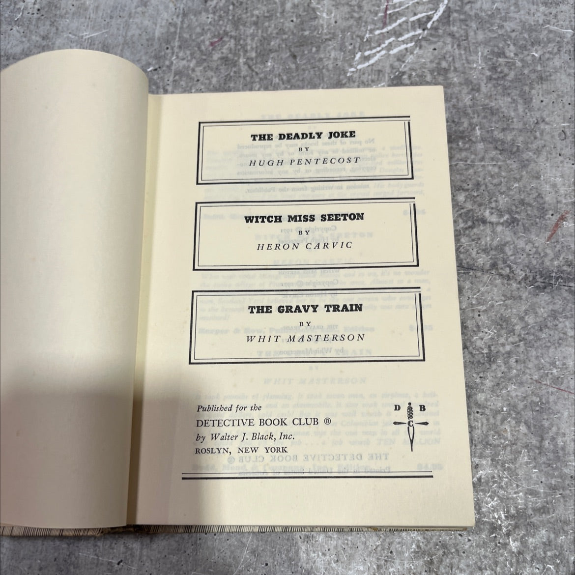 the deadly joke book, by Hugh Pentecost, 1971 Hardcover image 2
