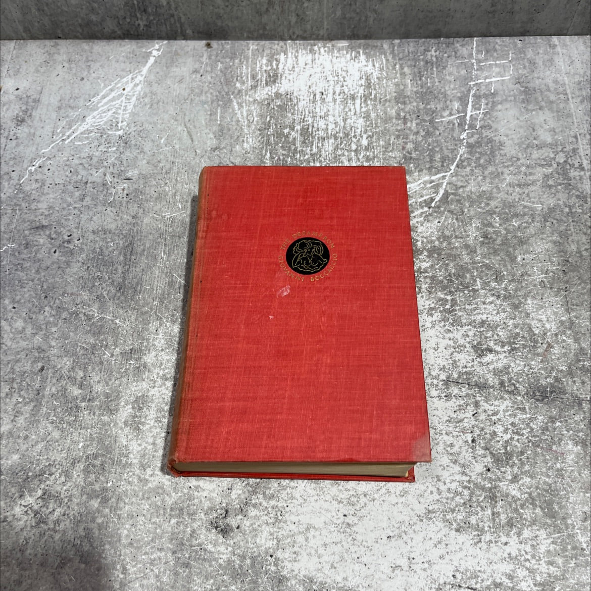 the decameron. or ten days' entertainment book, by Giovanni Boccaccio, 1947 Hardcover image 1