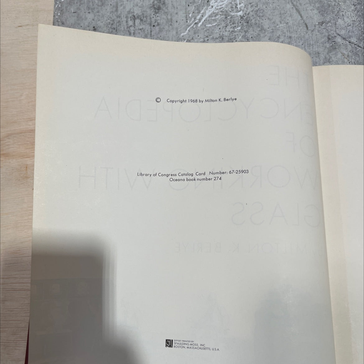 the encyclopedia of working with glass book, by milton k. berlye, 1968 Hardcover image 3