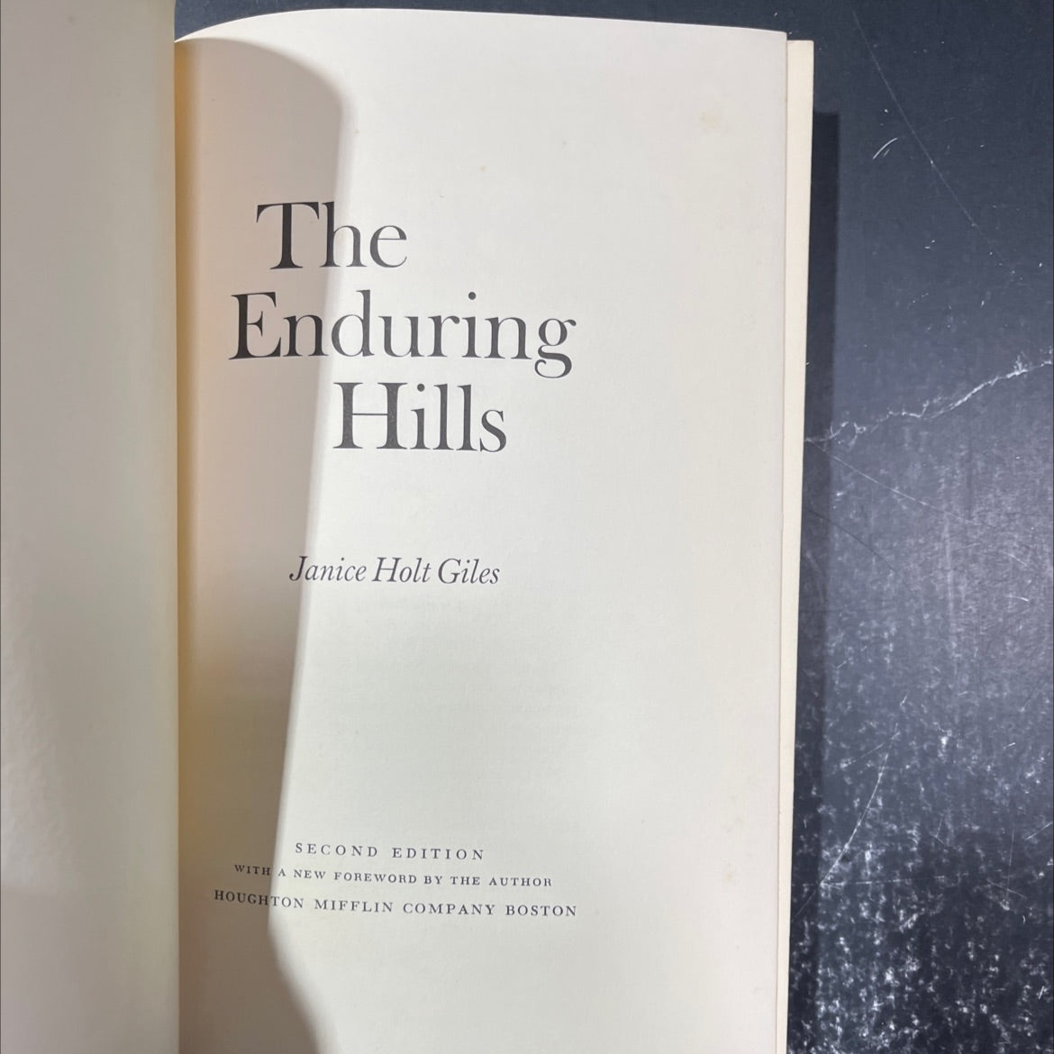 the enduring hills book, by Janice Holt Giles, 1971 Hardcover image 2