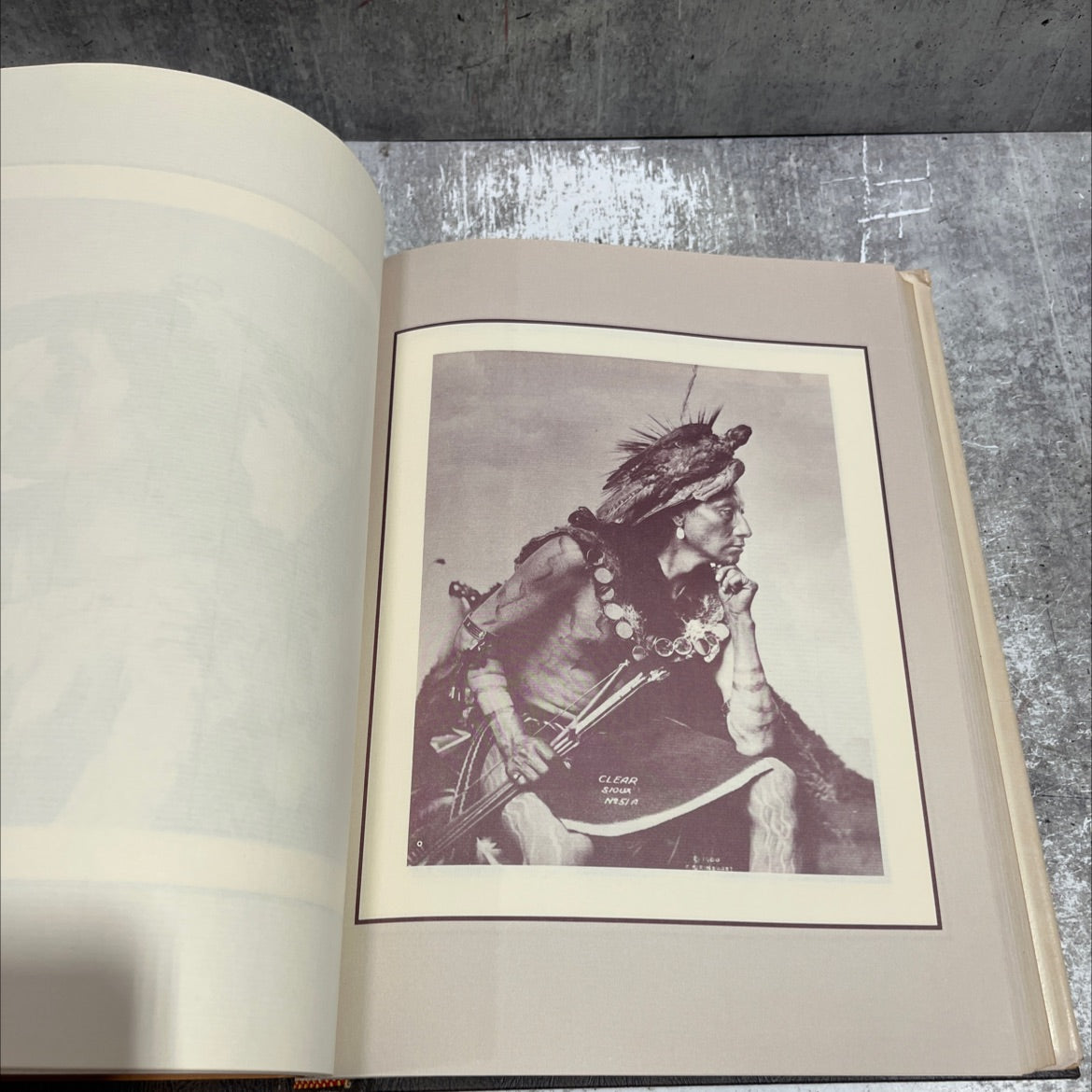 the face of courage the indian photographs of frank a. rinehart book, by frank a. rinehart, 1972 Hardcover image 4
